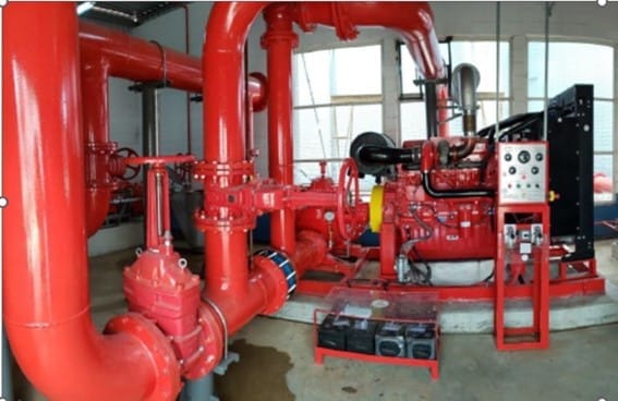 Inspeção da bomba de incêndio